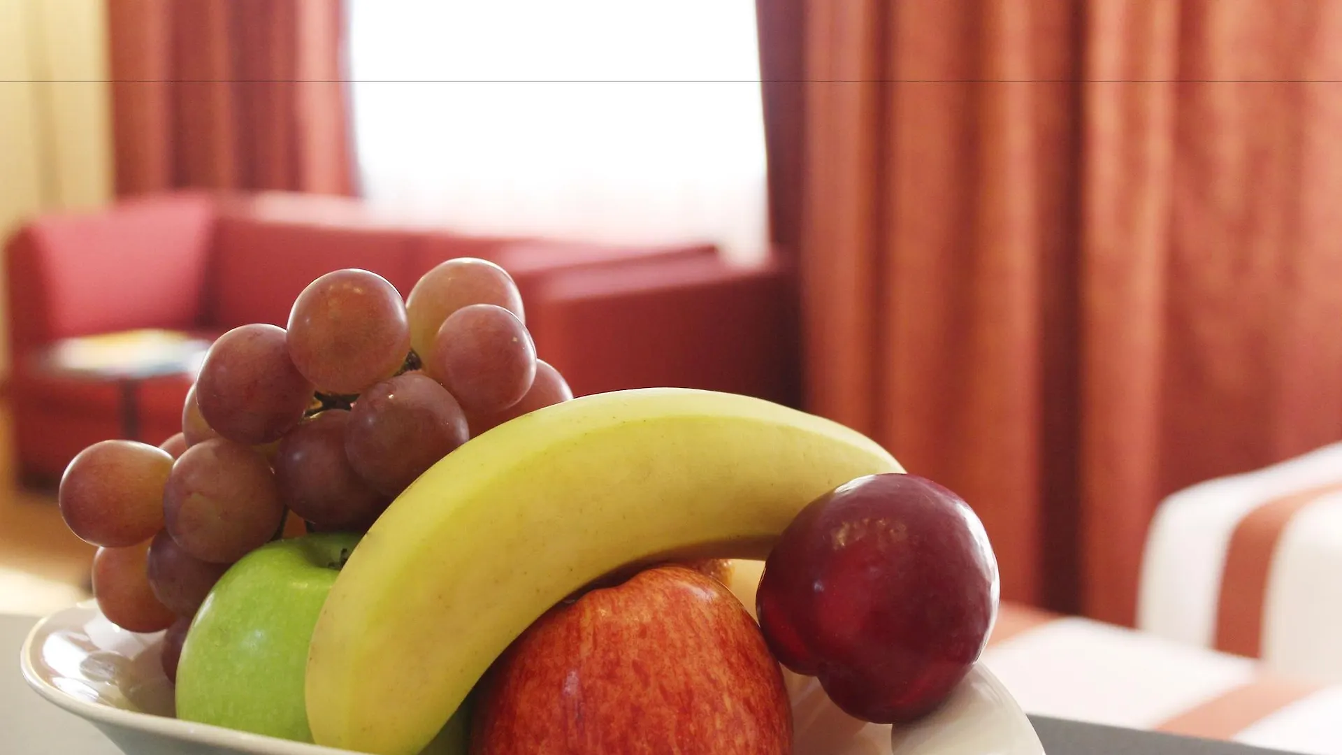 Al Diar Dana Hotel 아부다비