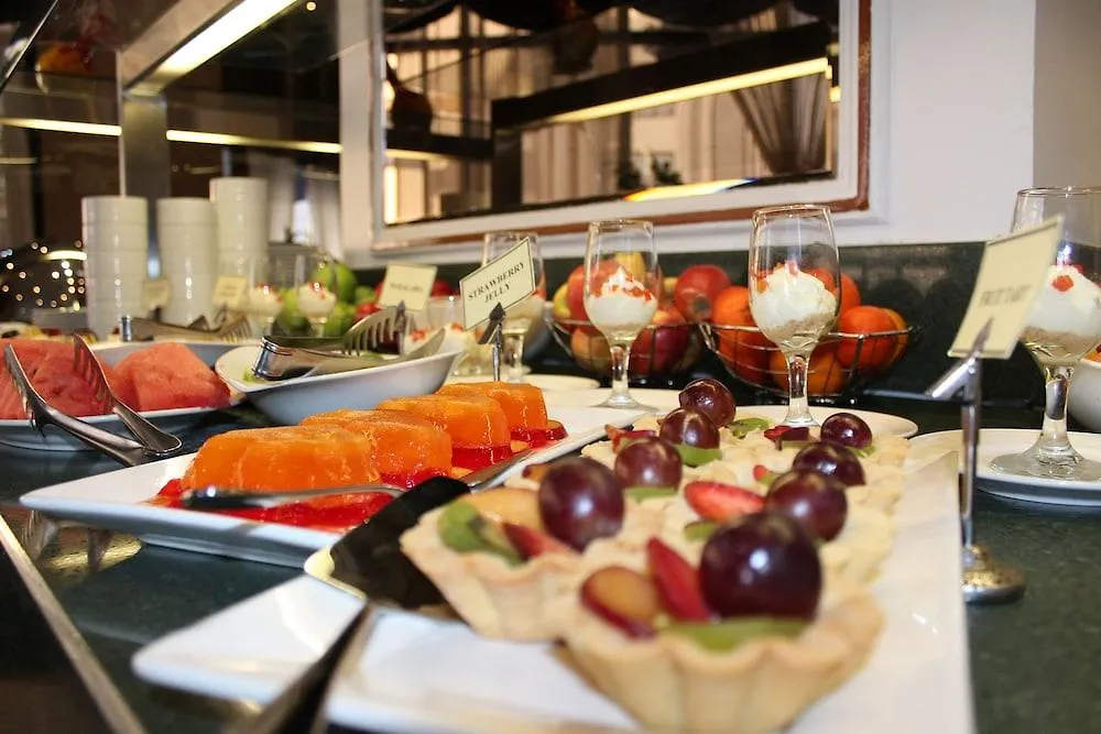 **  Al Diar Dana Hotel 아부다비 아랍에미리트