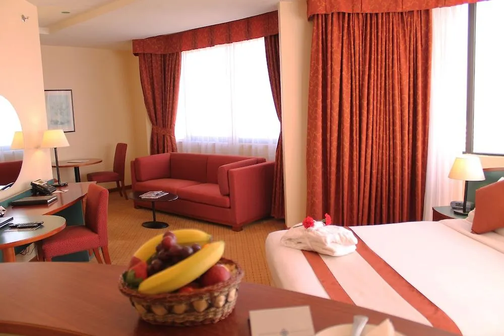 Al Diar Dana Hotel 아부다비 2*,